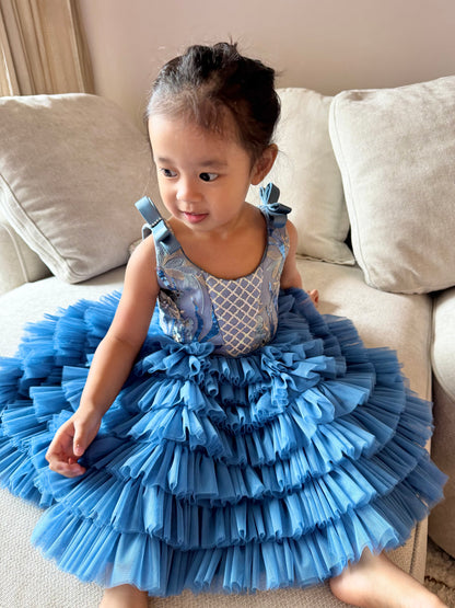 Arianne (Blue)