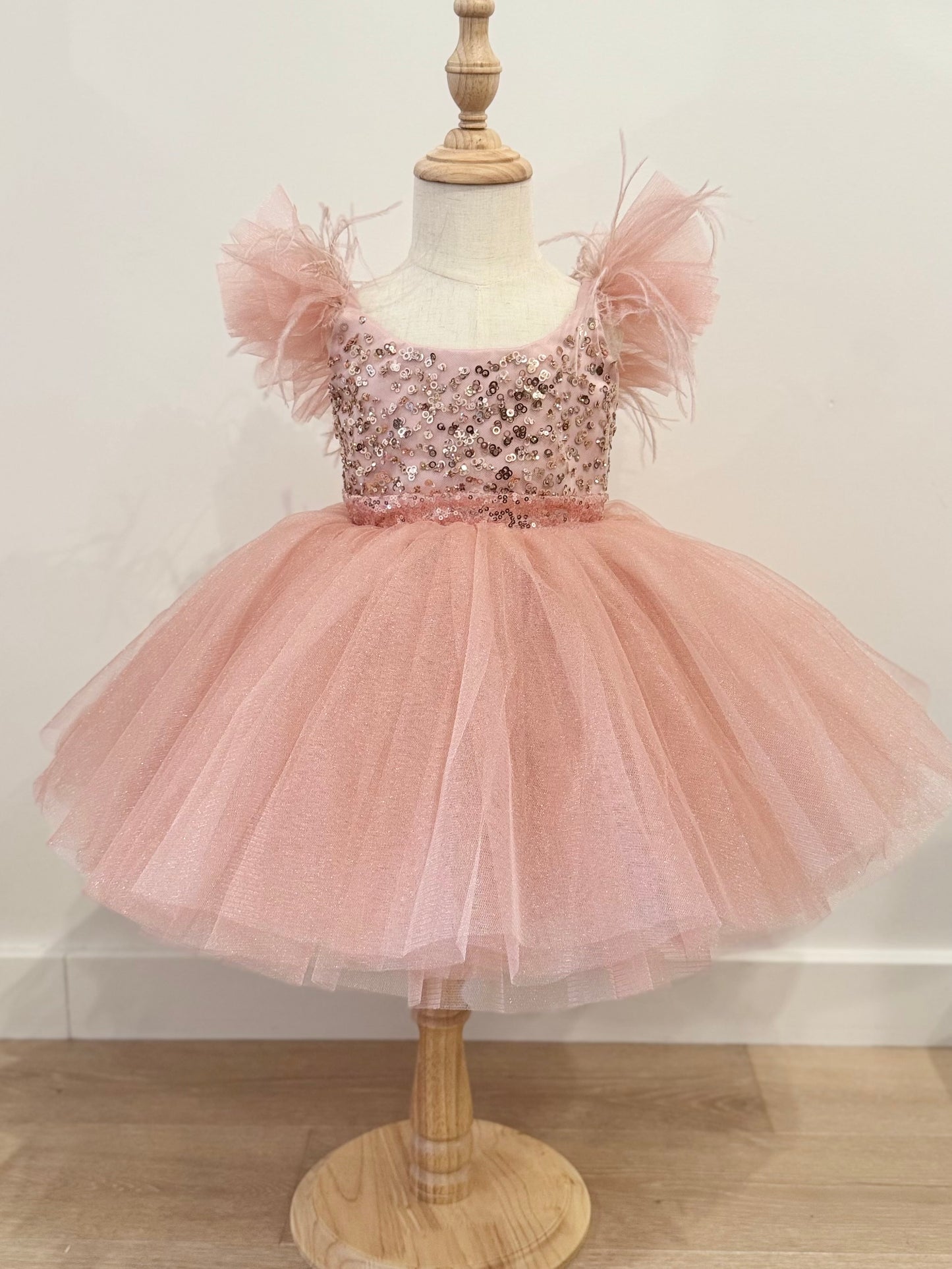 Anastasia (Pink)