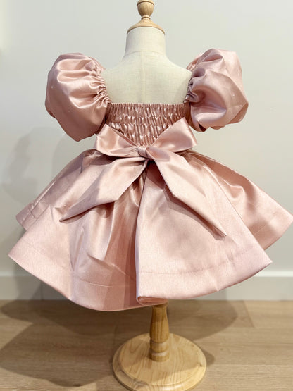 Monique (Rose Gold)