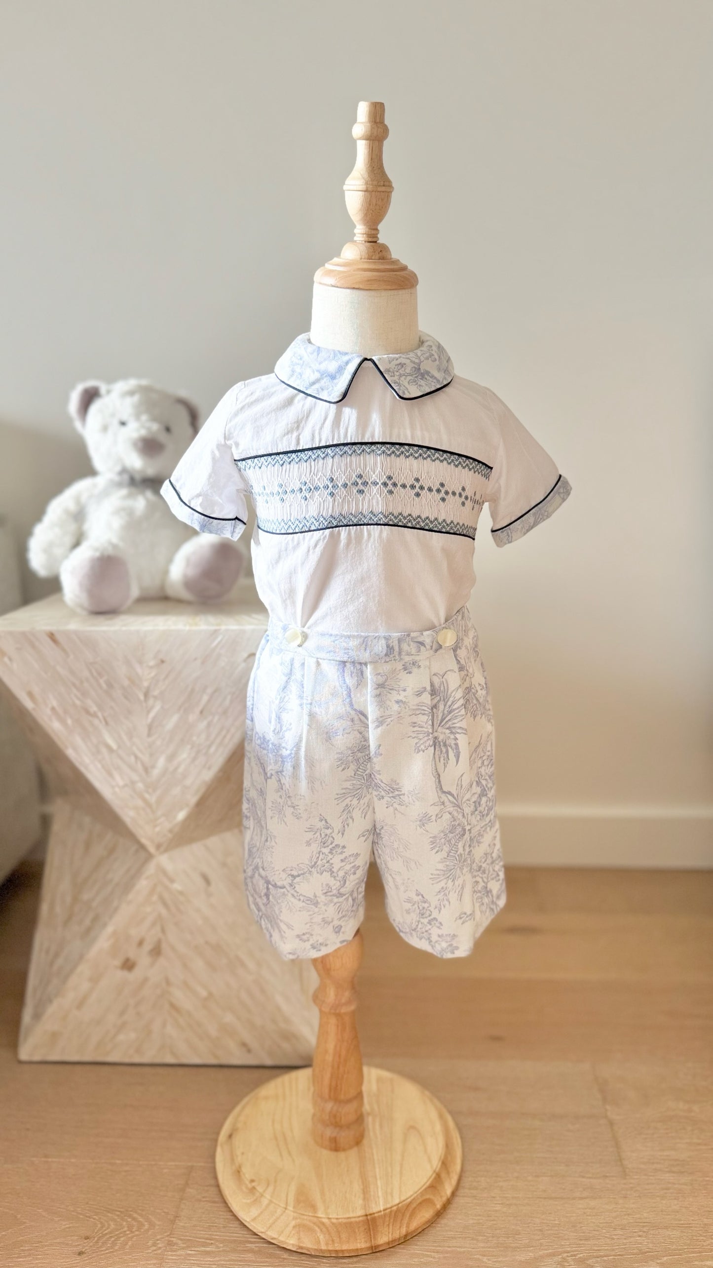 Alfredo Boys Smocked Set