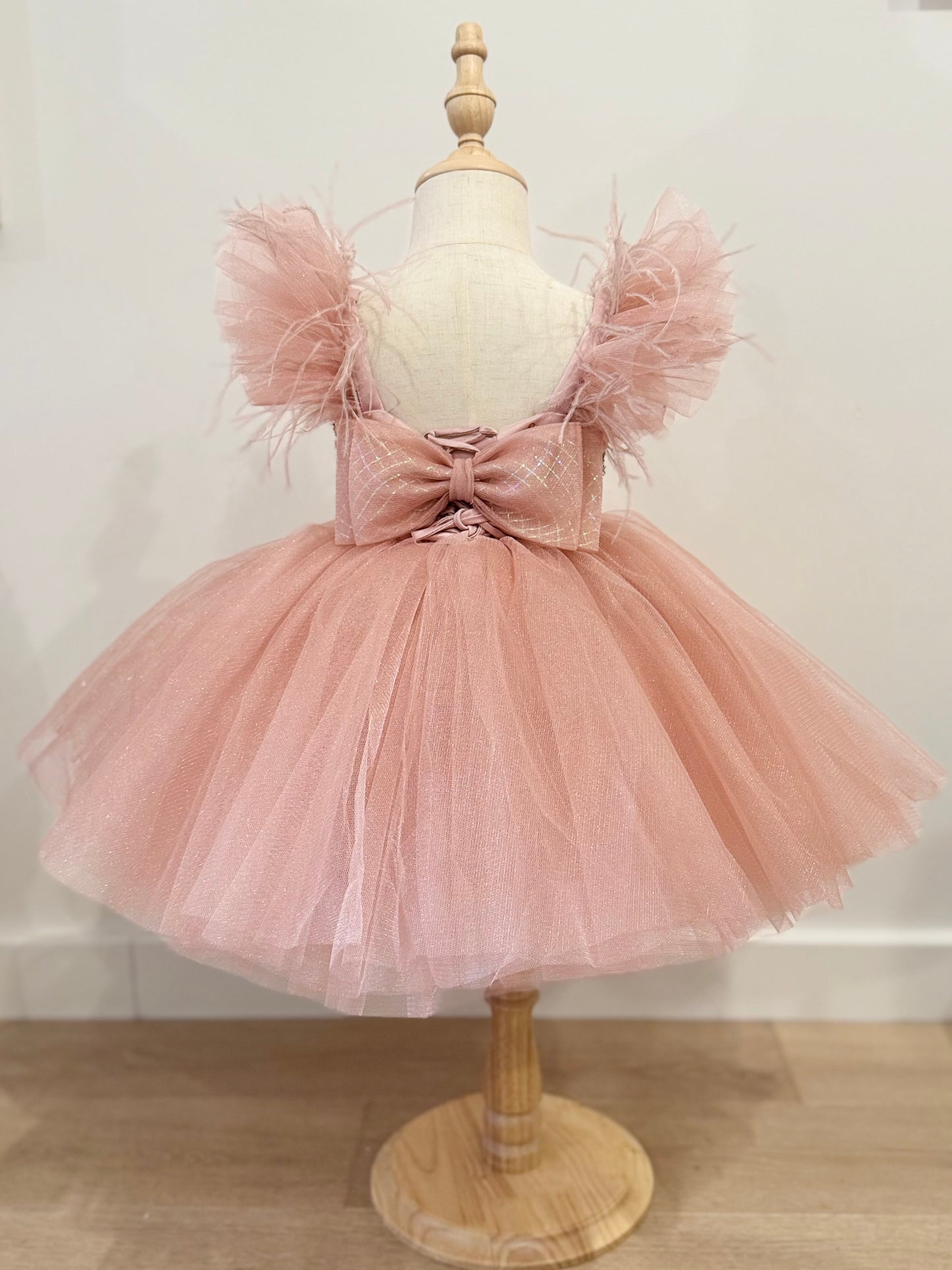 Anastasia (Pink)